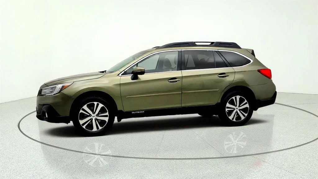 Used 2018 Wilderness Green Metallic Subaru 2.5i Limited w/ EyeSight & Navigation Package image 8