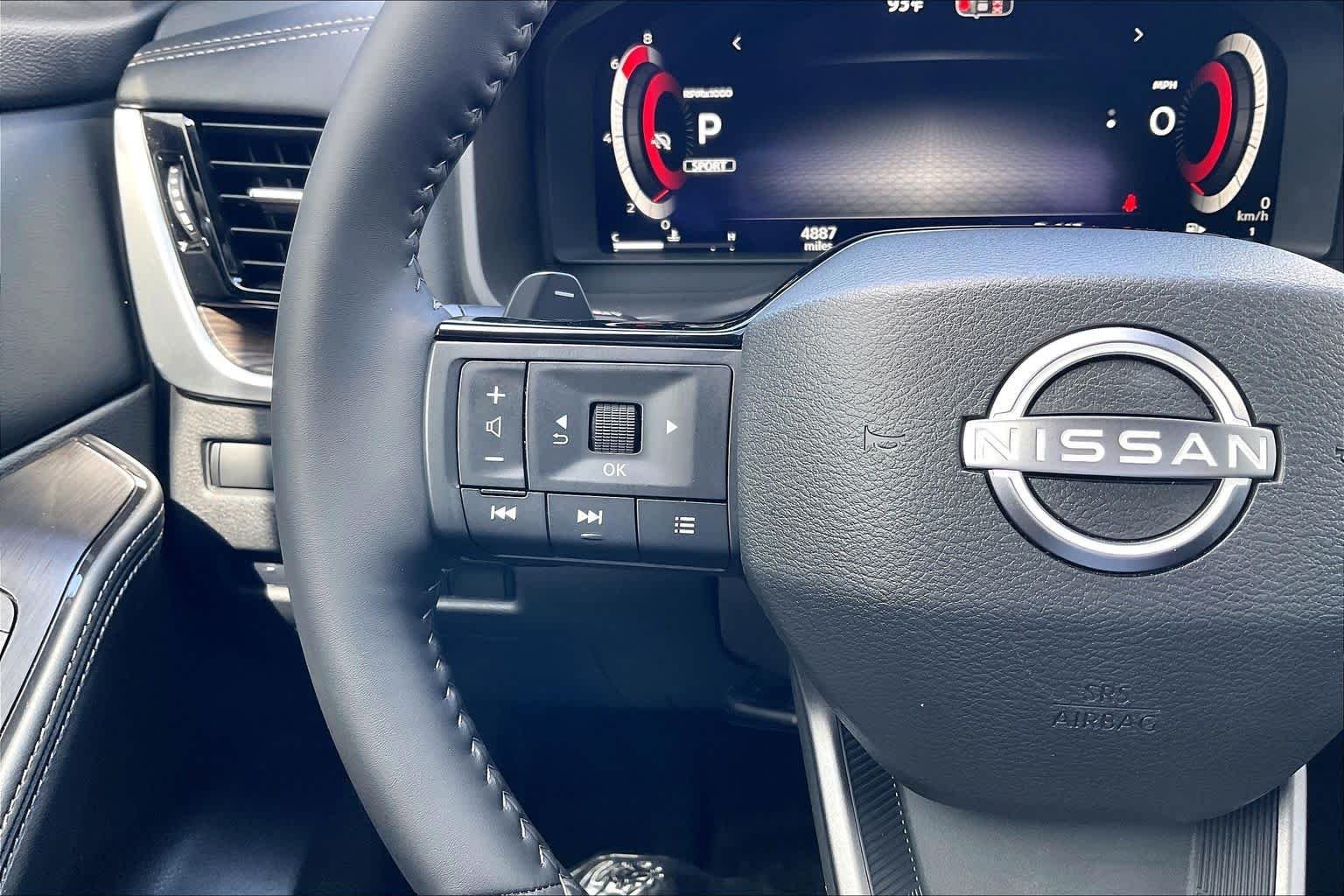 Used 2026 Scarlet Ember Tintcoat Nissan Platinum image 22