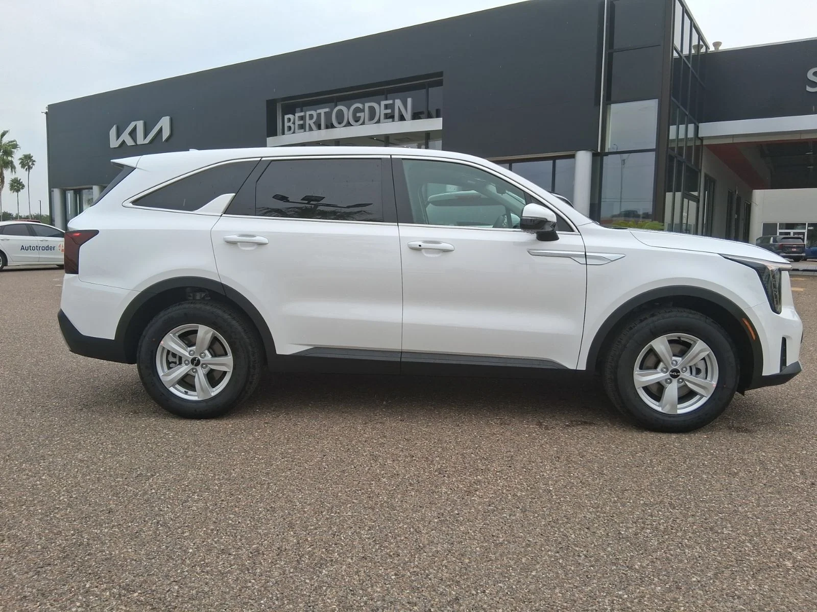 New 2026 White Kia LX image 3