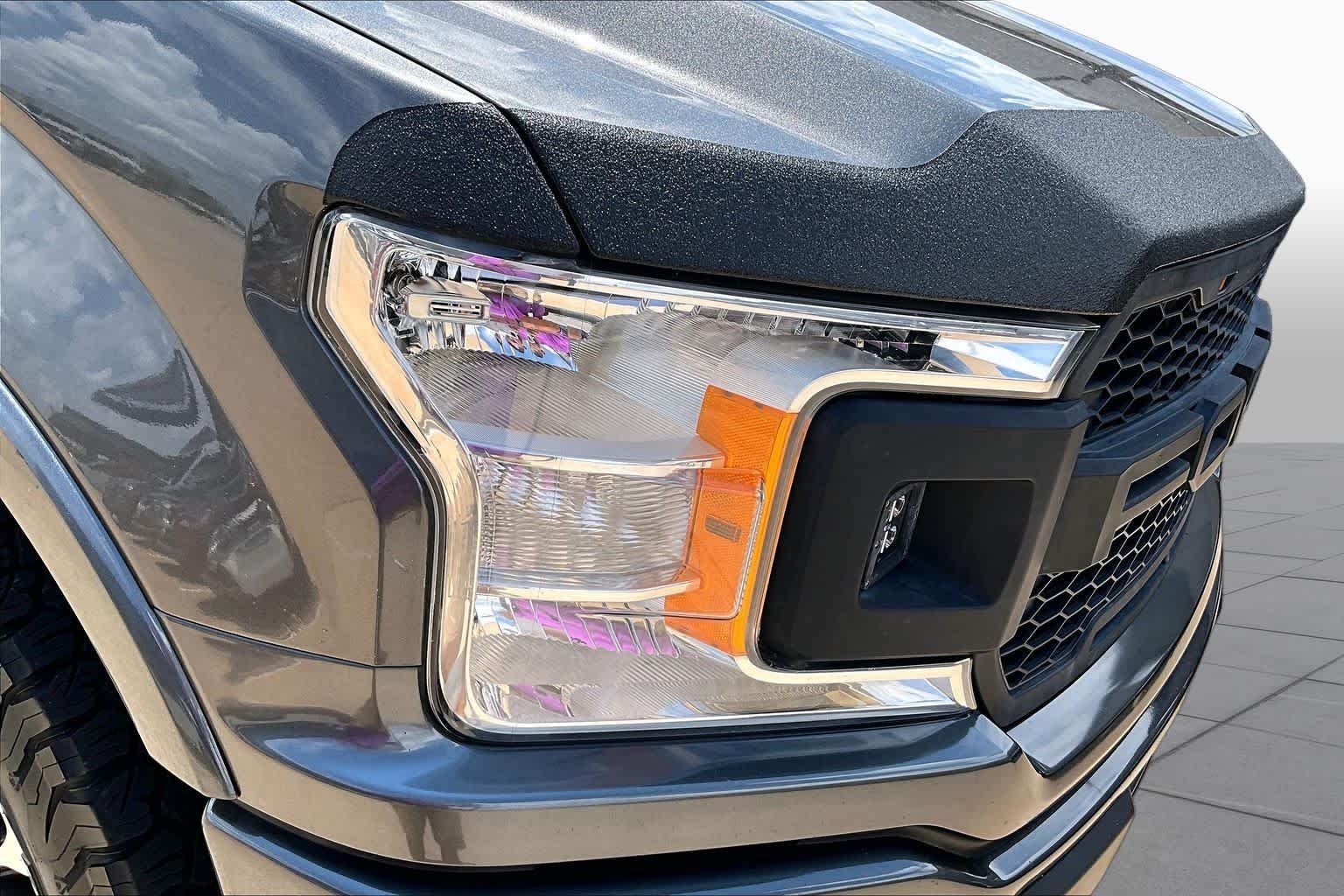 Used 2018 Magnetic Metallic Ford XLT image 27