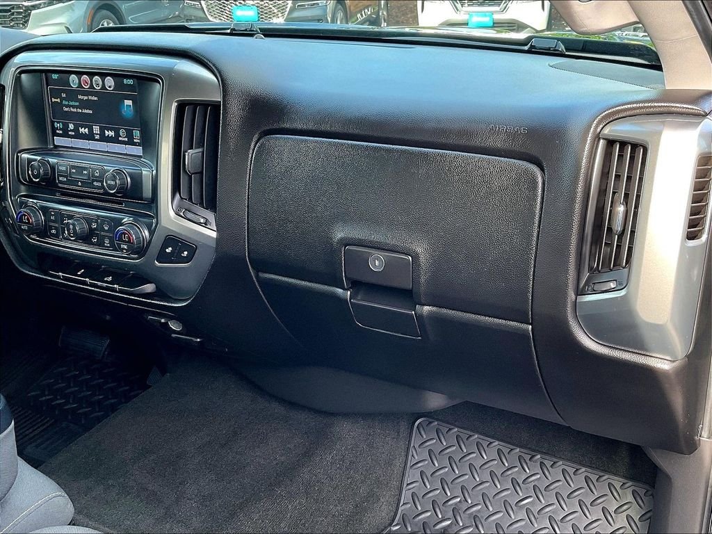 Used 2016 Black Chevrolet LT image 13