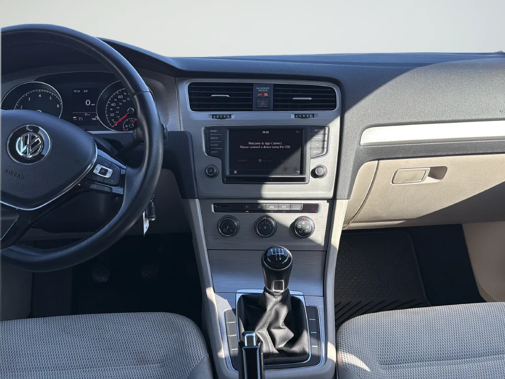 Used 2017 Blue Volkswagen TSI S 4-Door image 17