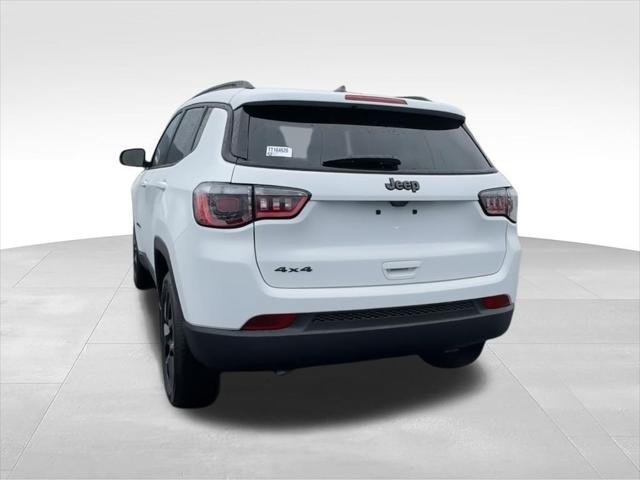 New 2026 Bright White Clearcoat Jeep Latitude image 6
