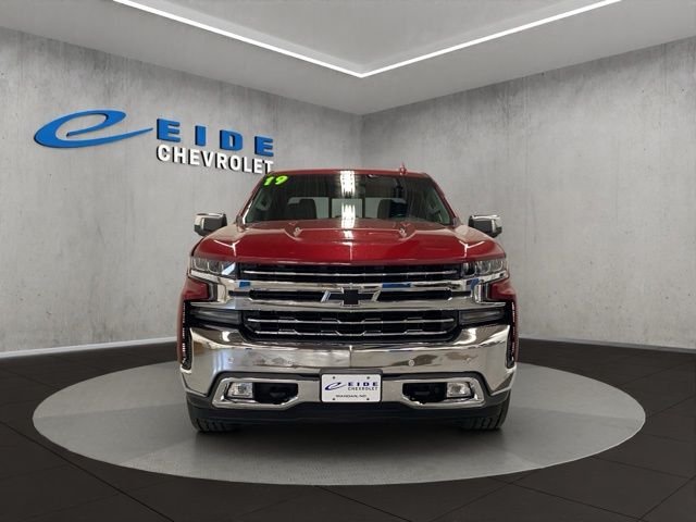 Used 2019 Red Chevrolet LTZ image 10