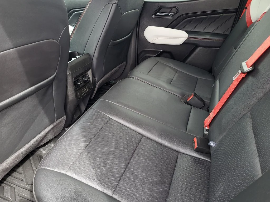 Used 2024 Sterling Metallic GMC AT4X image 21