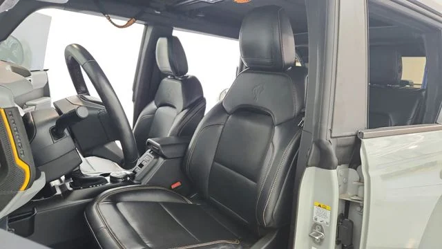 Used 2023 Gray Ford Badlands image 16
