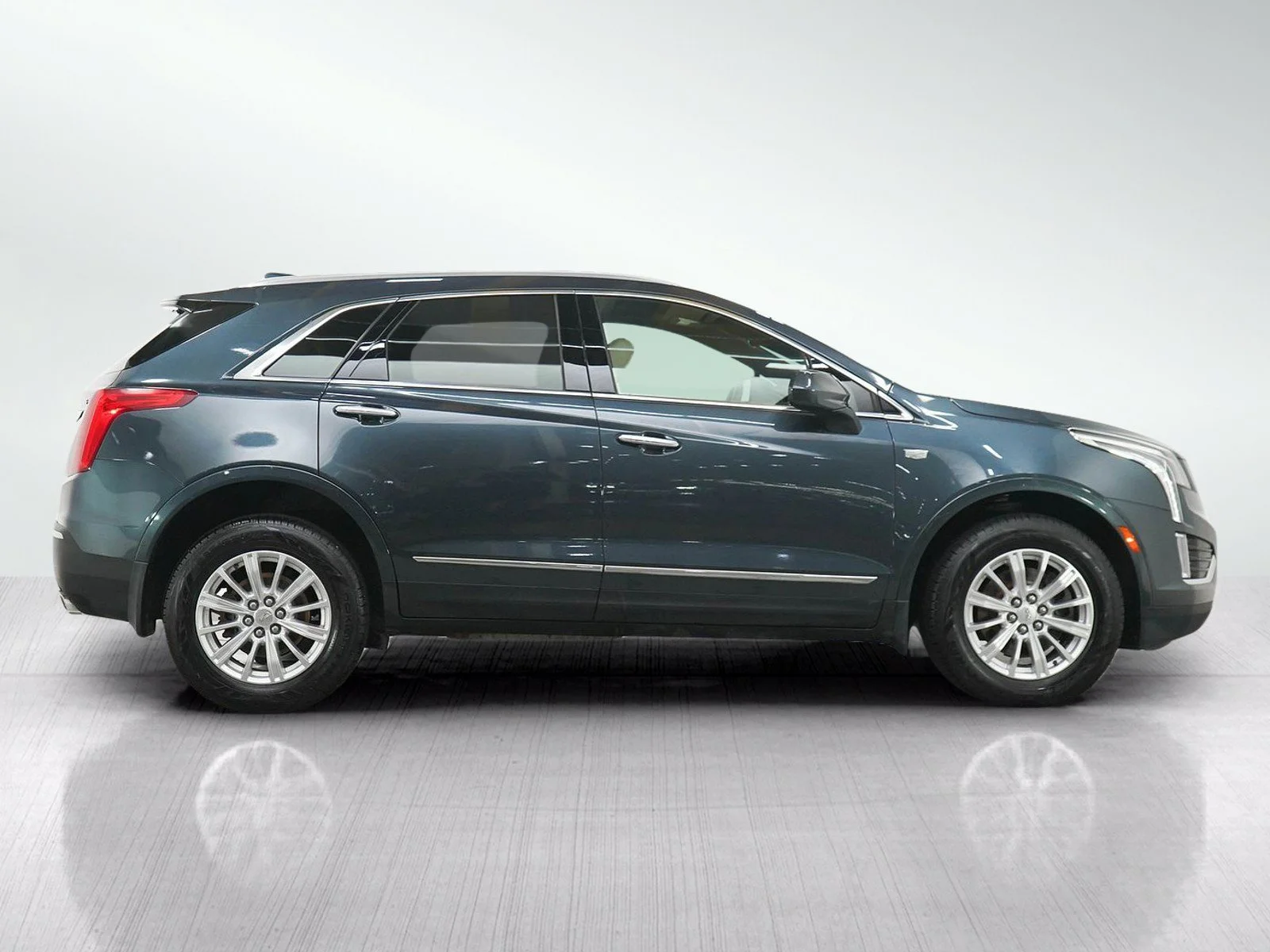 Used 2019 Shadow Metallic Cadillac Base image 6