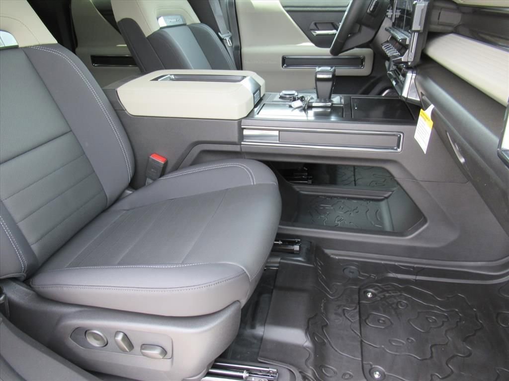 2026 GMC HUMMER EV 2X - Photo 10