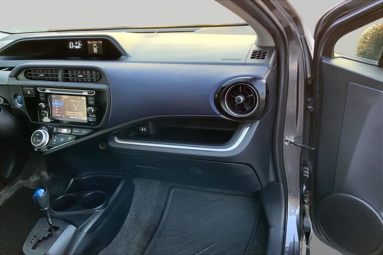 Used 2015 Magnetic Gray Metallic Toyota Three image 14