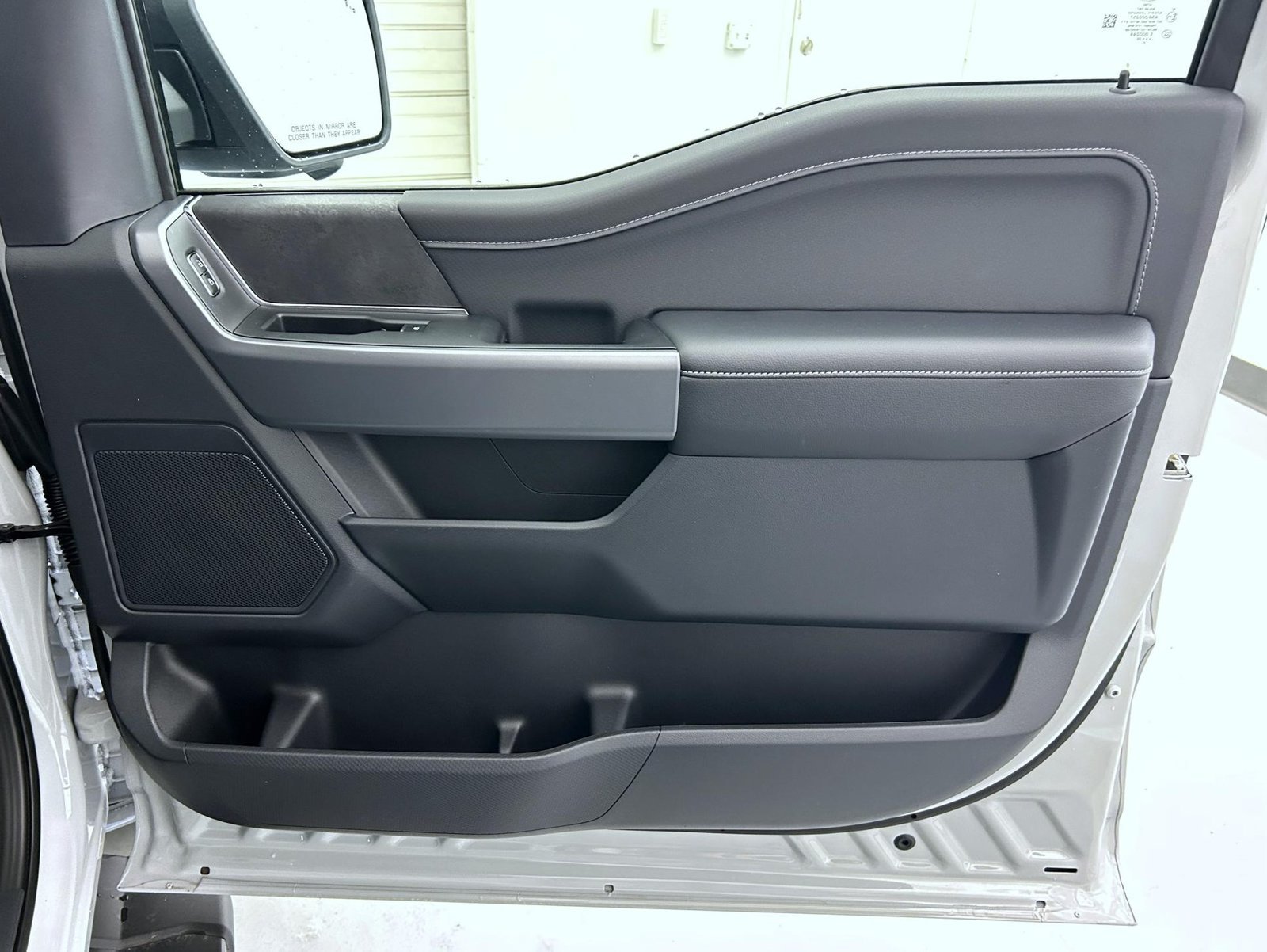 New 2026 Avalanche Ford XLT image 16