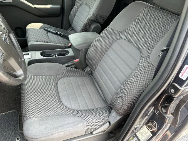 Used 2013 Blue Nissan SV image 15