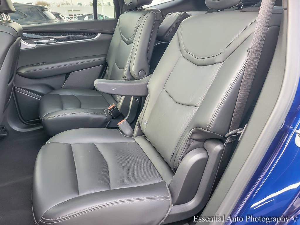 2025 CADILLAC XT6 - Image 10