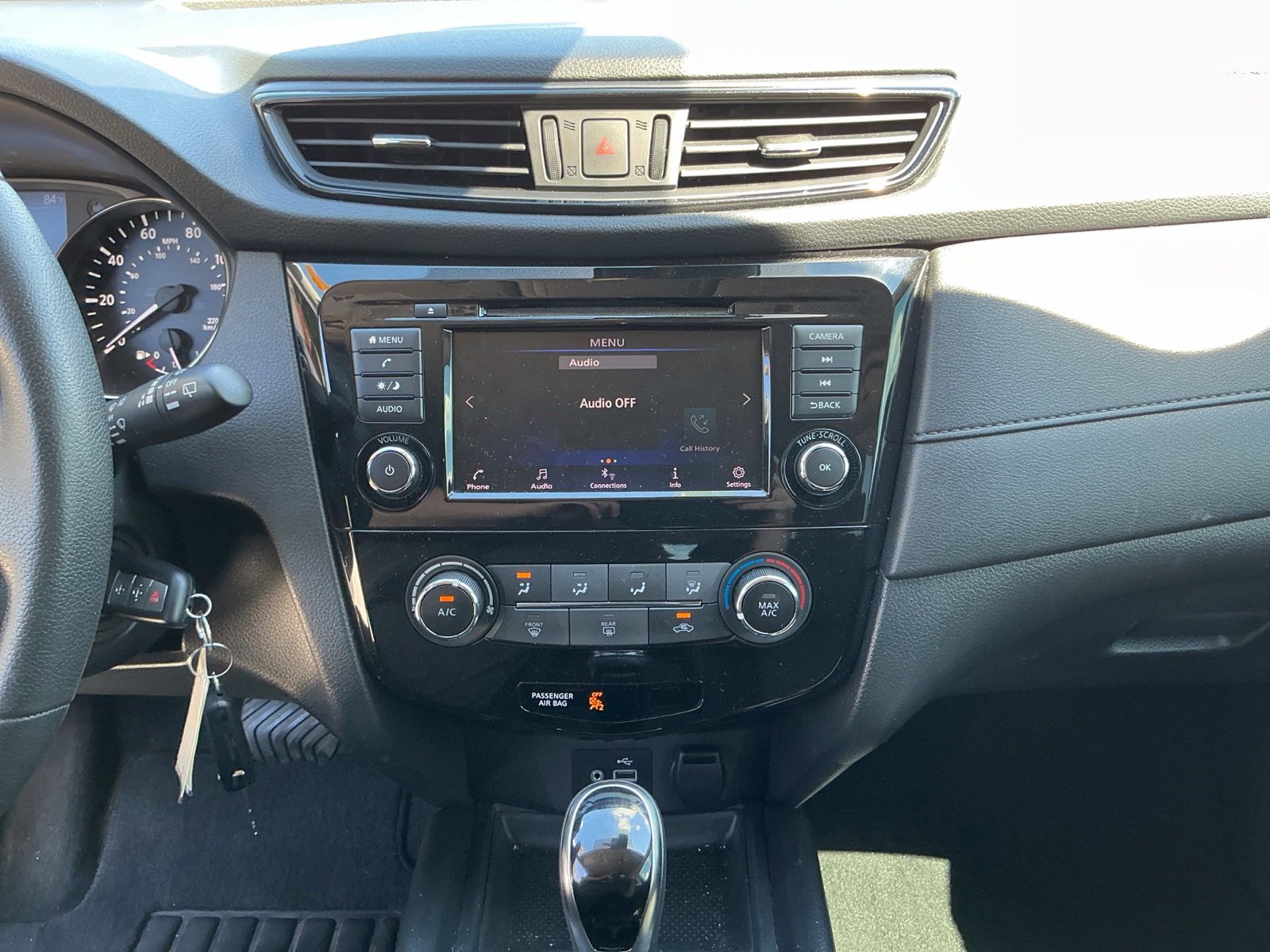 Used 2020 Black Nissan S image 19