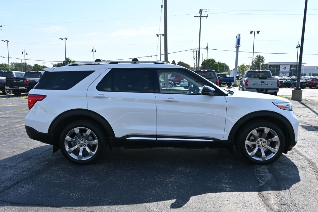 Used 2020 White Metallic Ford Platinum image 8