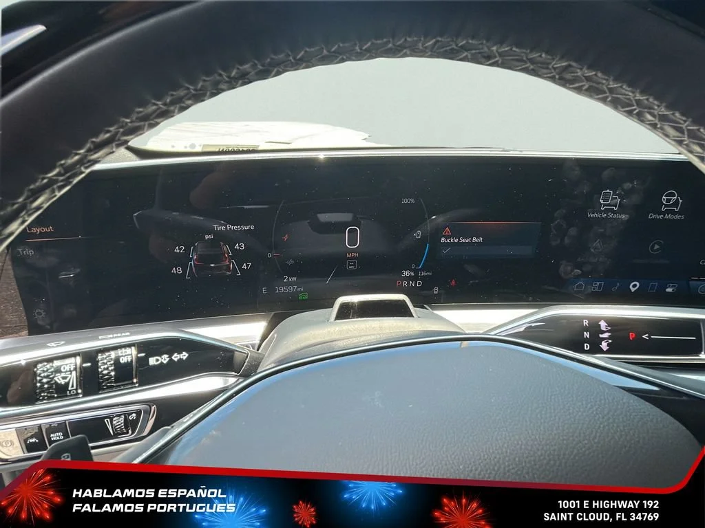 Used 2025 Celestial Metallic Cadillac Luxury 3 image 18