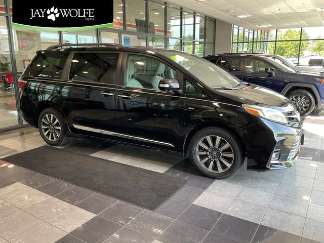 2018 Toyota Sienna Limited Premium