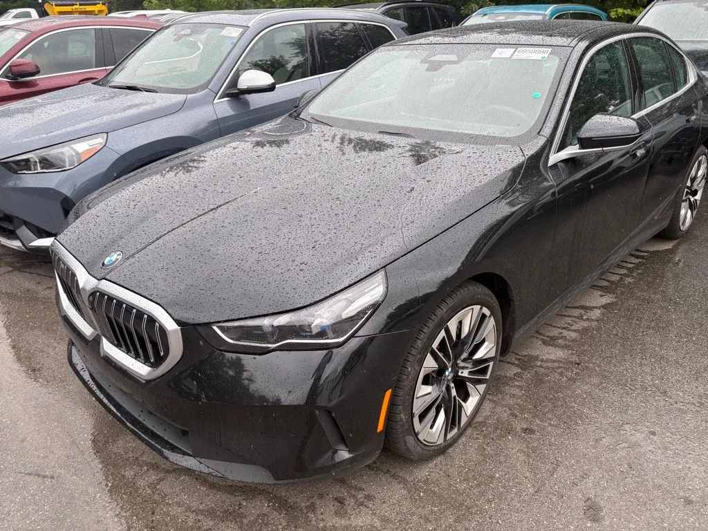 Used 2026 Black BMW 540i xDrive image 2