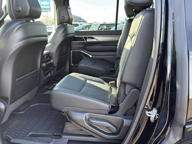 2026 Jeep Grand Wagoneer Limited Altitude - Photo 11