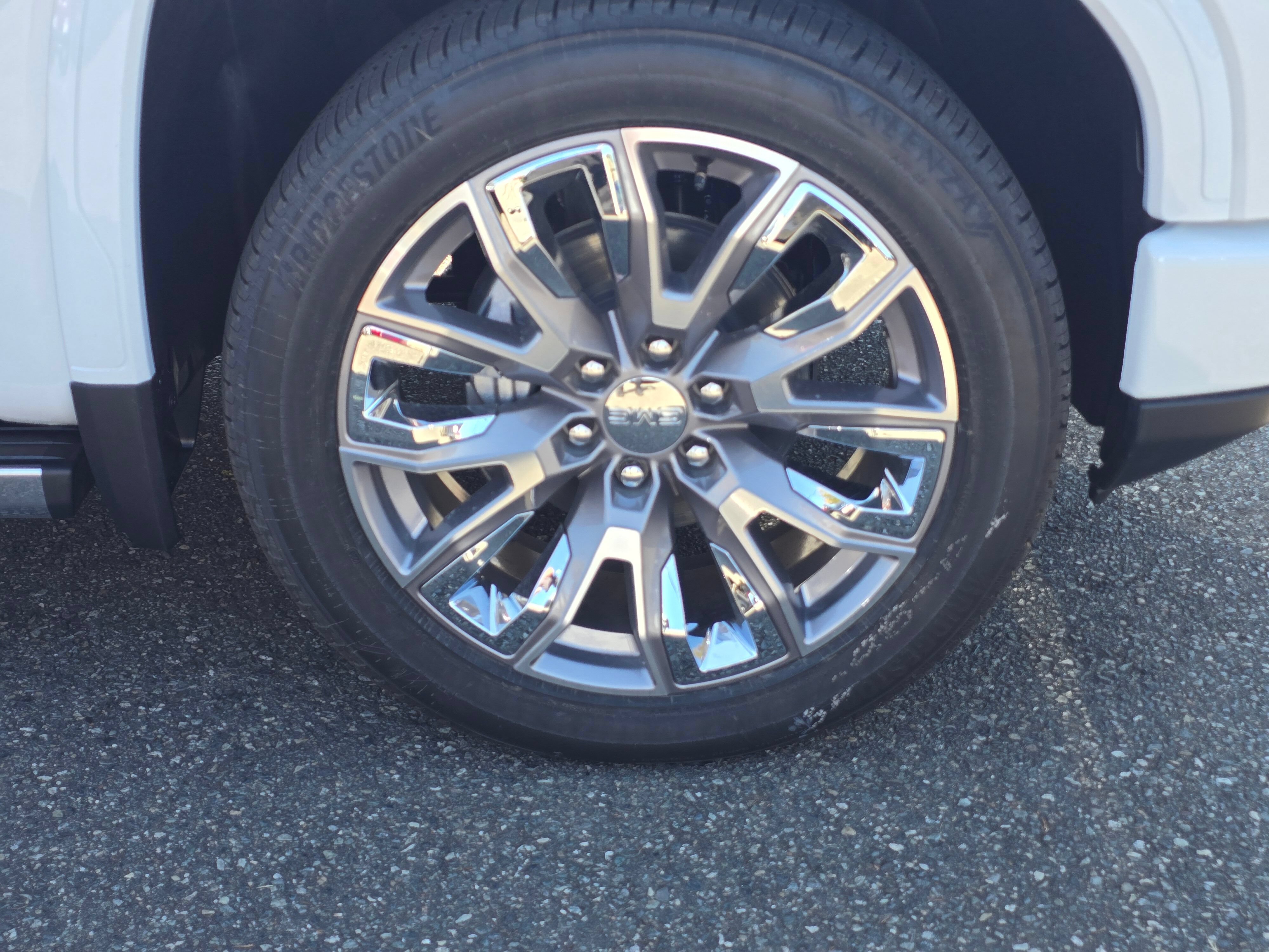 New 2026 Glacier White Tricoat GMC Denali image 9