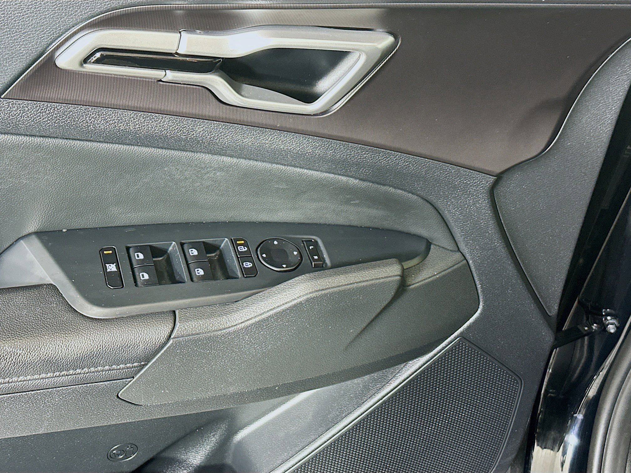 Used 2026 Ebony Black Kia EX image 14