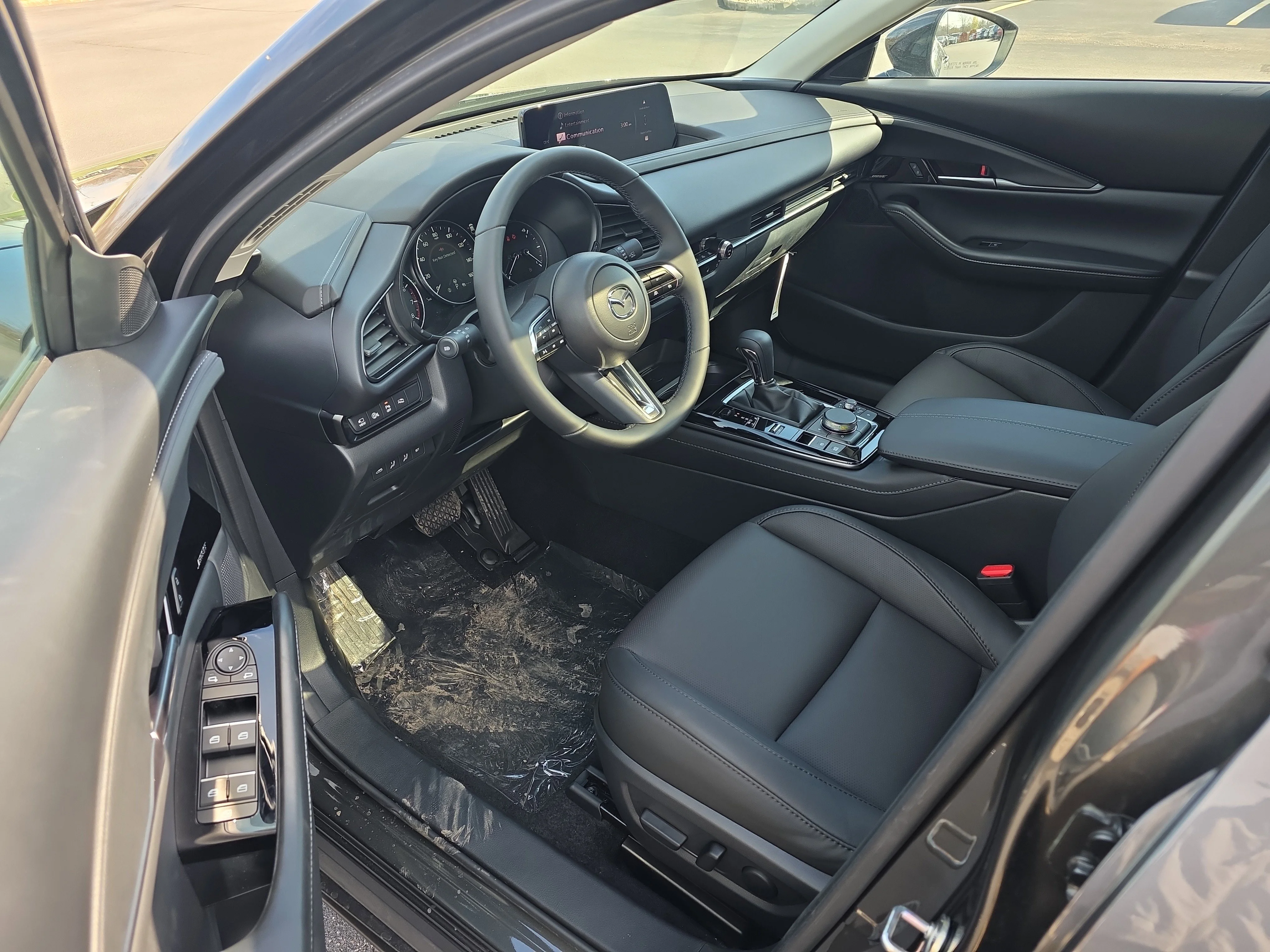 2026 Mazda CX-30 Turbo Premium Plus - Photo 17