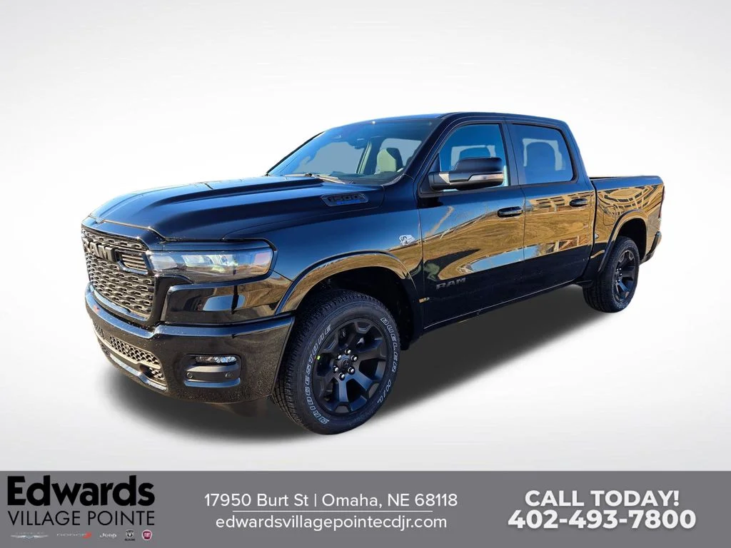 New 2026 Diamond Black Crystal Pearl-Coat Exterior Paint RAM Big Horn/Lone Star image 7