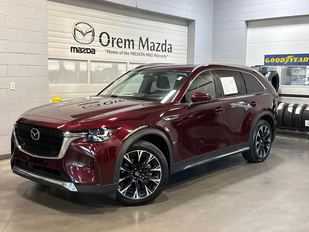 2024 Mazda CX-90 PHEV Premium Package's photo