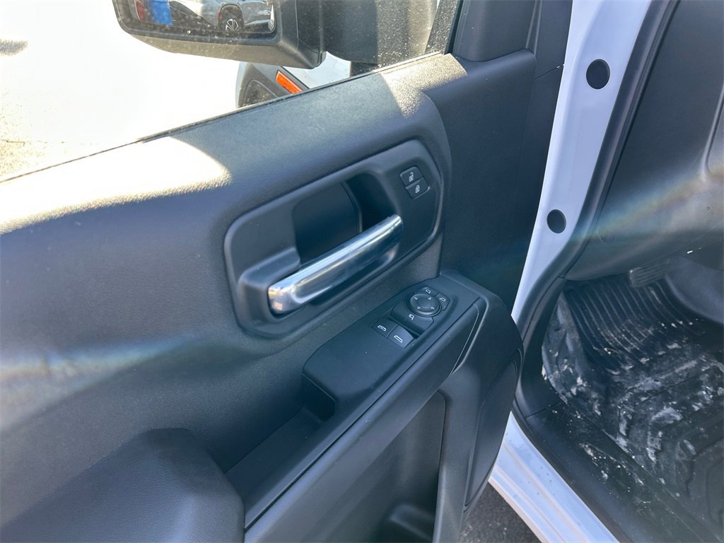 2026 GMC SIERRA HD - Image 13