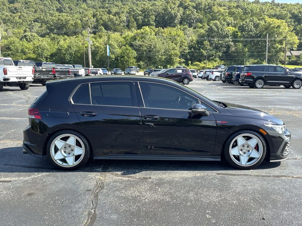 Used 2023 Black Volkswagen 2.0T S image 10