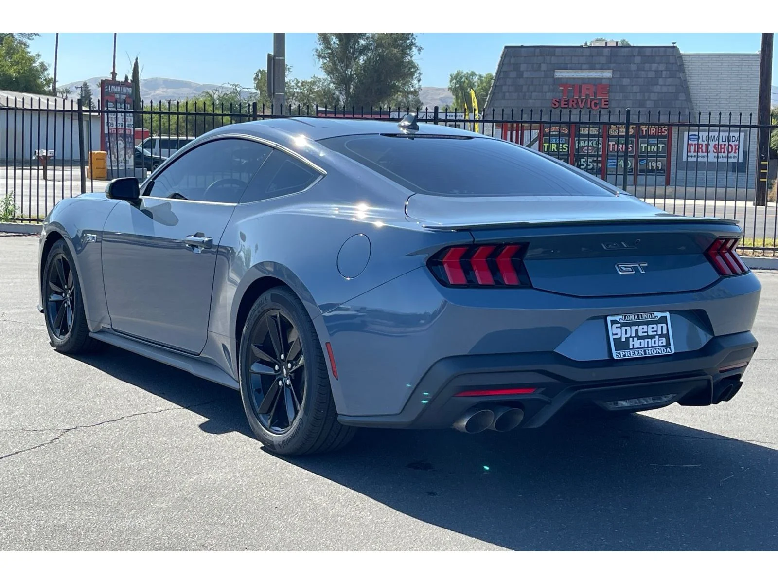 Used 2025 Vapor Blue Metallic Ford GT image 3