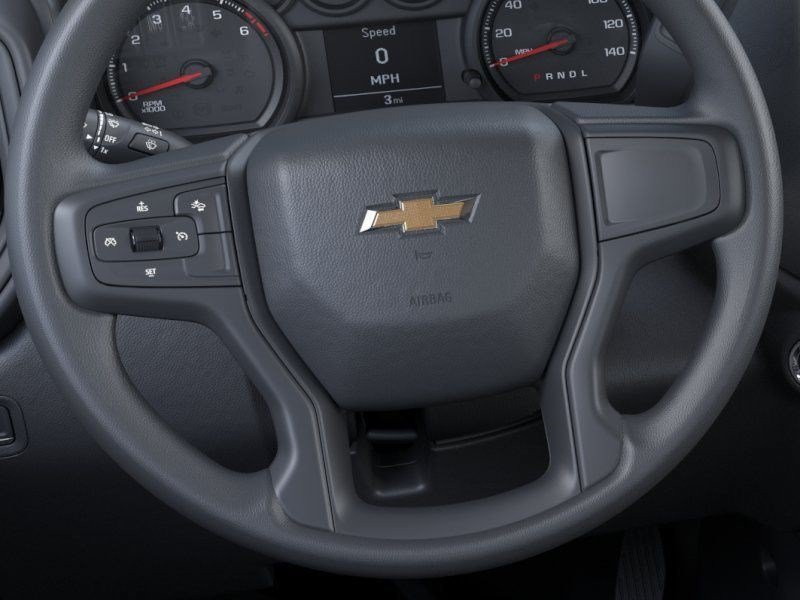 New 2026 Summit White Chevrolet WT image 20