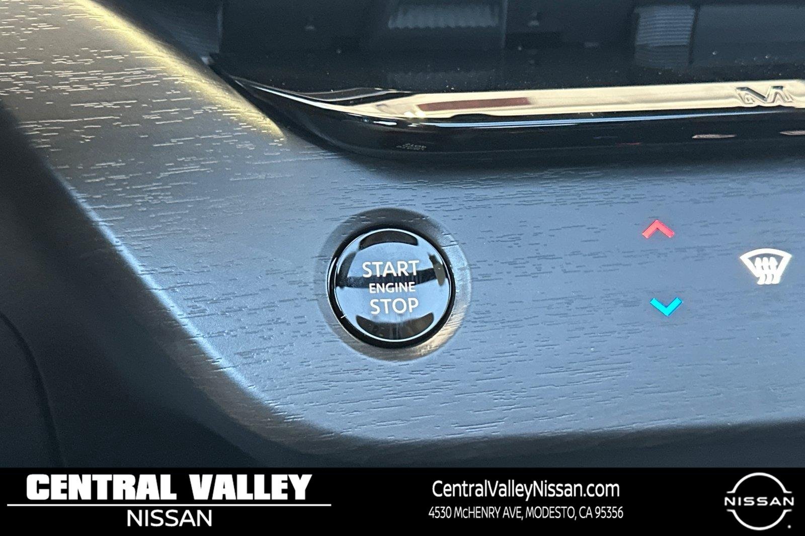 New 2026 Everest White Pearl Tricoat Nissan Platinum image 23
