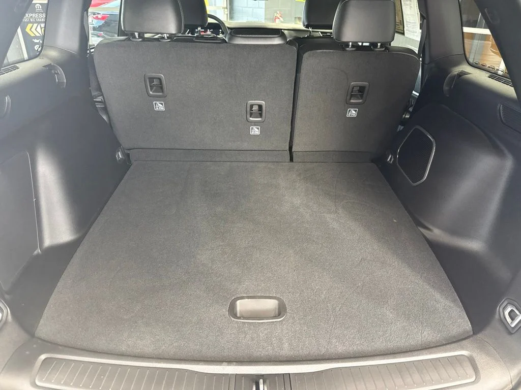 Used 2024 Black Jeep 4xe image 10