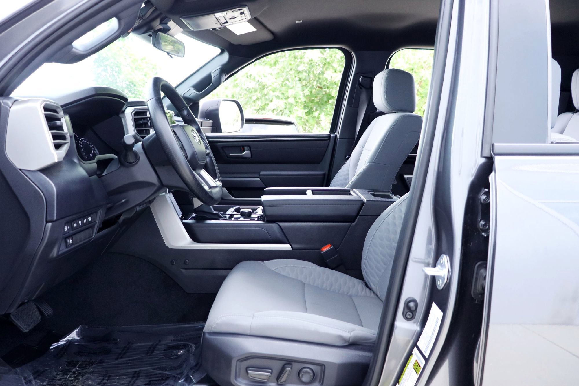 Used 2025 Gray Toyota SR5 image 9