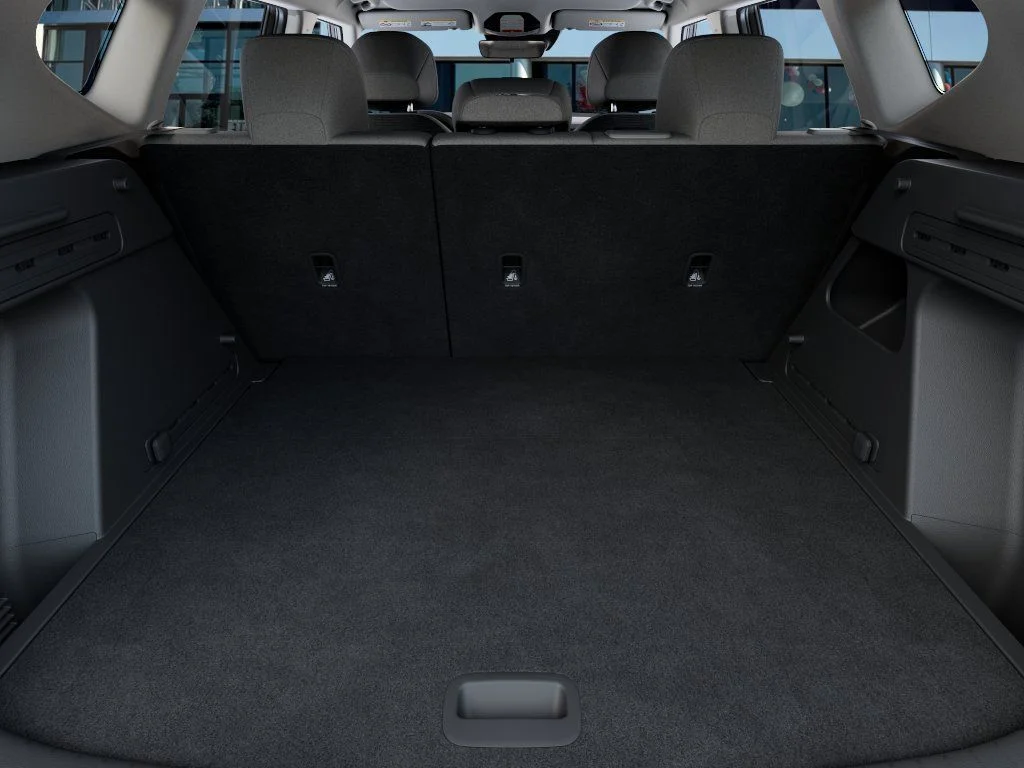 New 2027 Ivory Silver Kia LX image 19