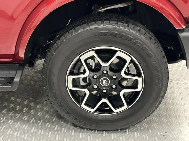 New 2026 Ruby Red Metallic Tinted Clearcoat Ford Outer Banks image 21