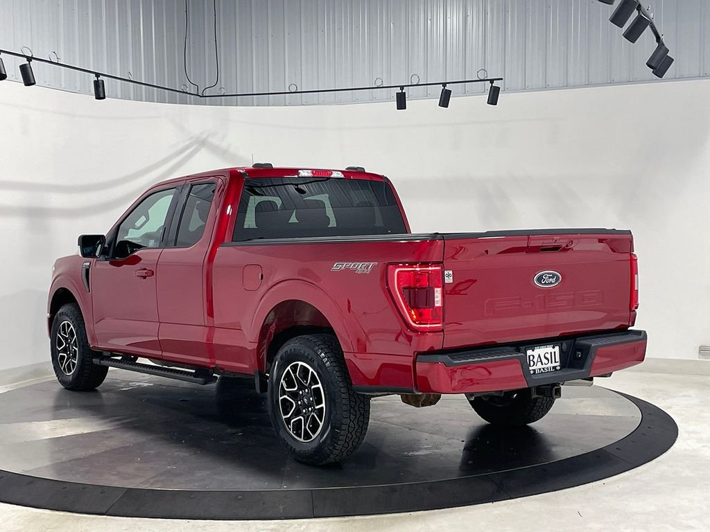 Used 2021 Red Ford XLT image 14