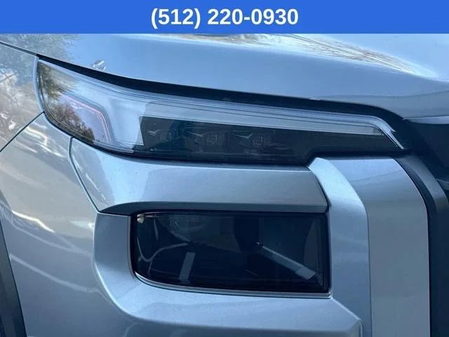 New 2026 ICE SILVER METALLIC Subaru Touring XT image 39