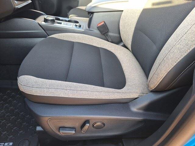 New 2025 Velocity Blue Metallic Ford Big Bend® image 10