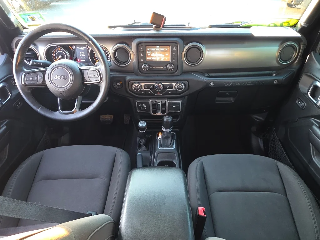 Used 2018 Black Clear Coat Jeep Unlimited Sport S image 2