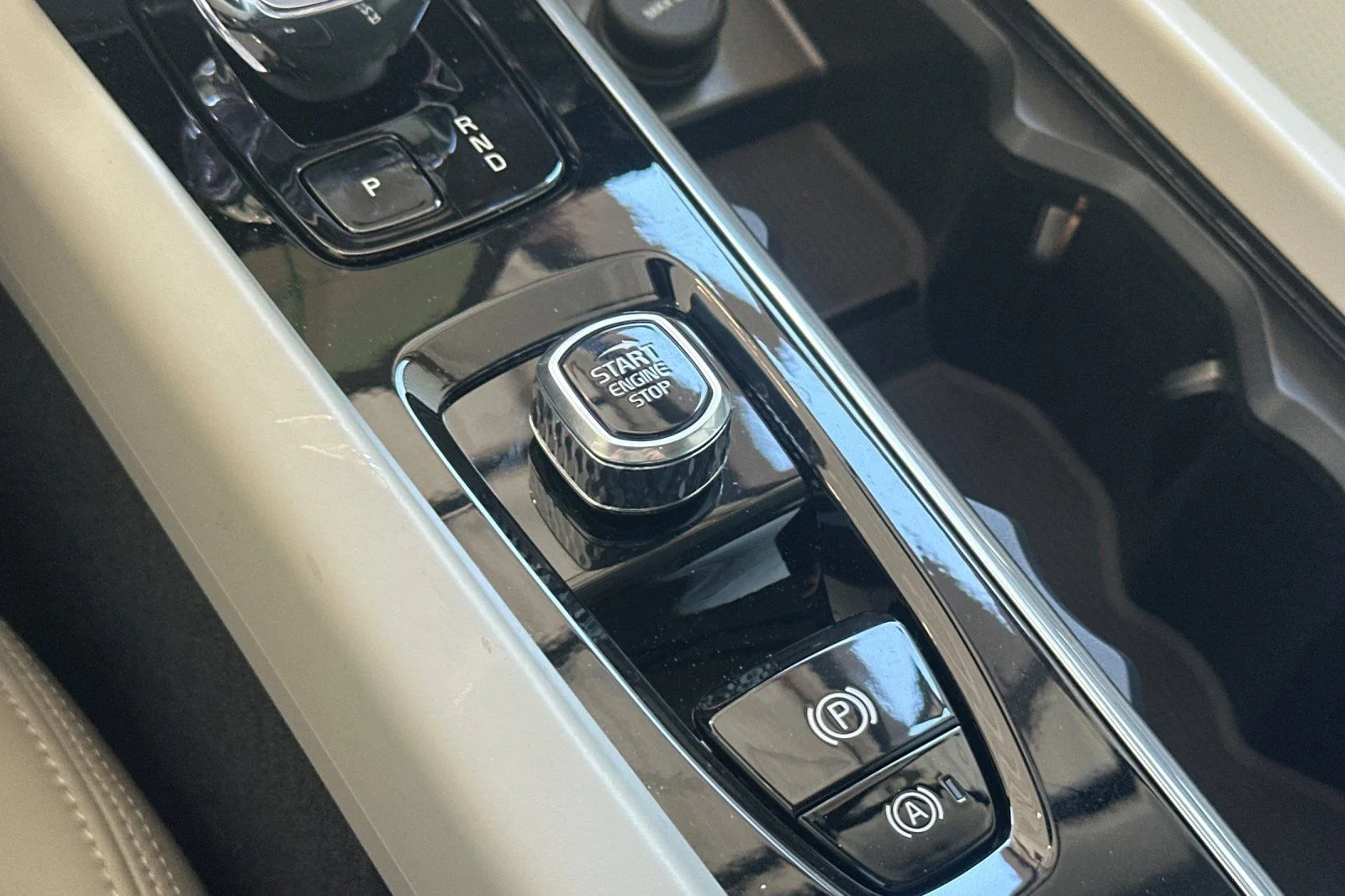 New 2026 Forest Lake Volvo Ultra image 22