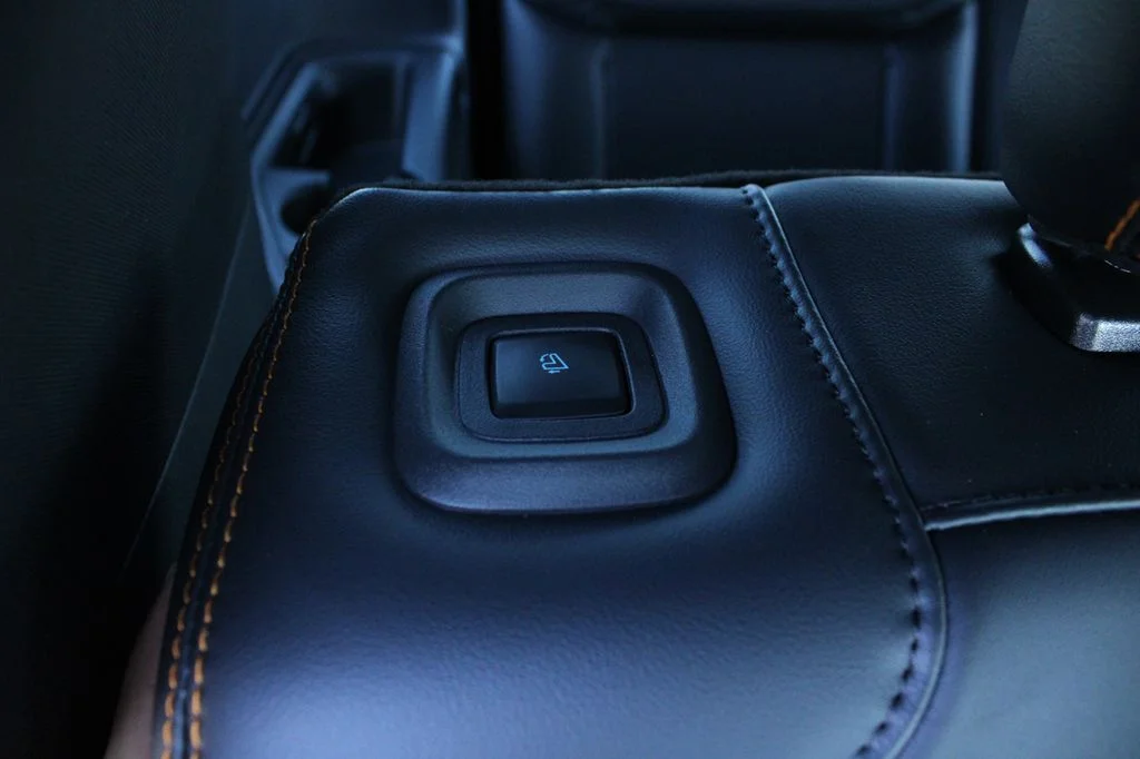 New 2026 Oxford White Ford Tremor® image 22