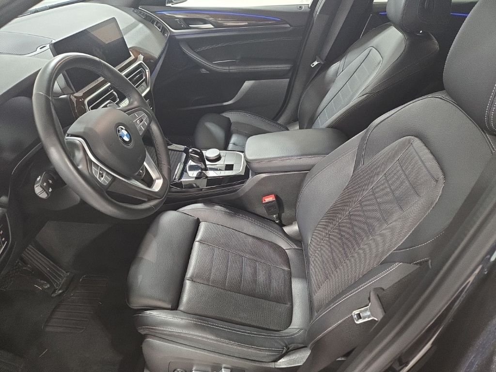 2023 BMW X4 30i - Photo 17
