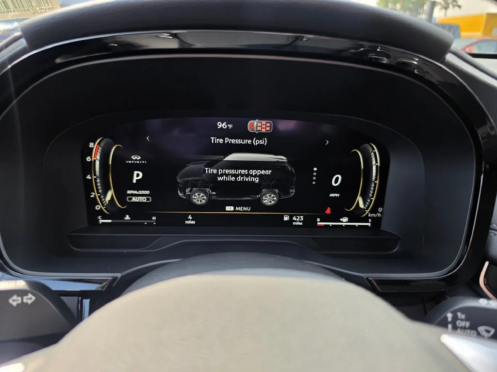 New 2027 RADIANT WHITE INFINITI Luxe AWD image 21