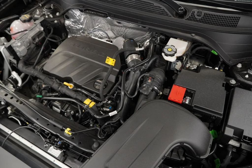New 2026 Mosaic Black Metallic Chevrolet LT image 40