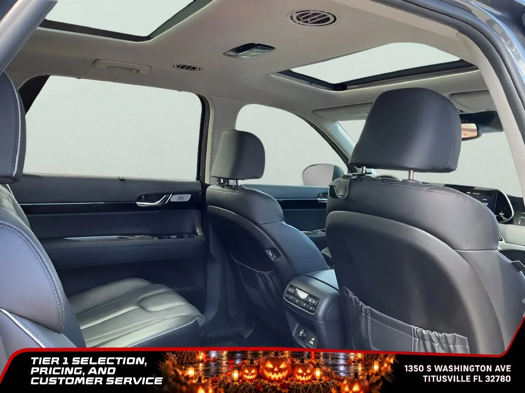 Used 2021 Gray Hyundai Limited image 18