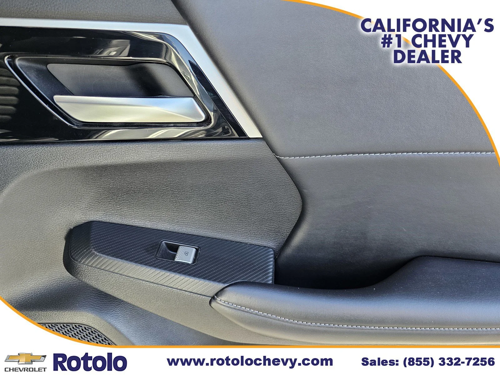 Used 2024  Mitsubishi SE Black Edition image 12