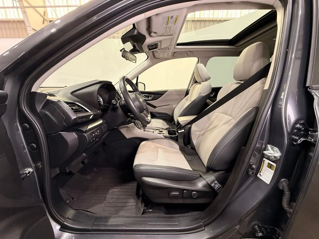 Used 2023 Gray Subaru Premium image 17