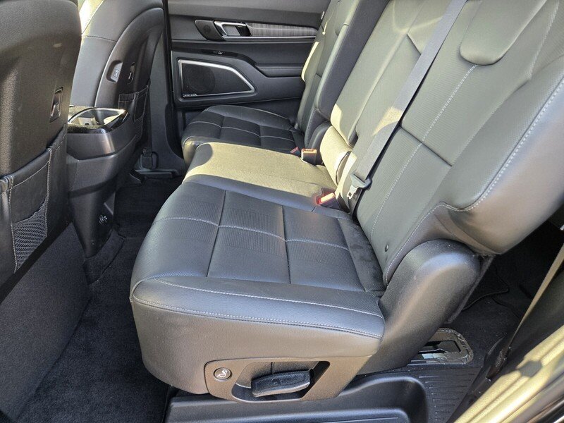 Used 2025 Ebony Black KIA SX FWD image 11