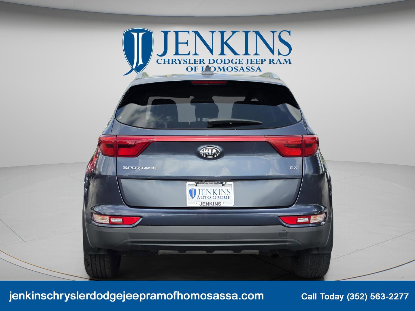Used 2019 Pacific Blue Kia EX image 5